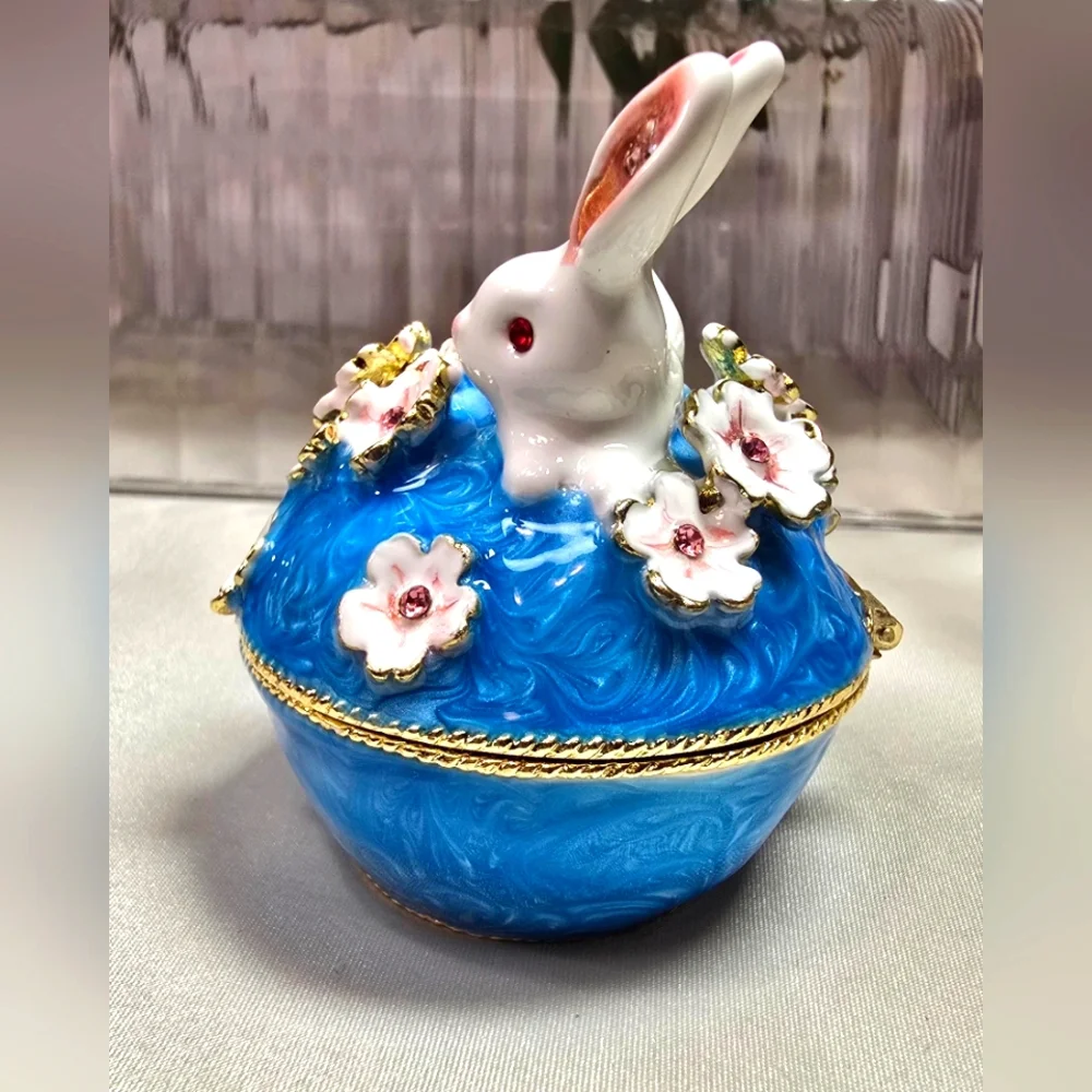 Crystal Blue Bunnu Figurine Enameled Trinket Box.